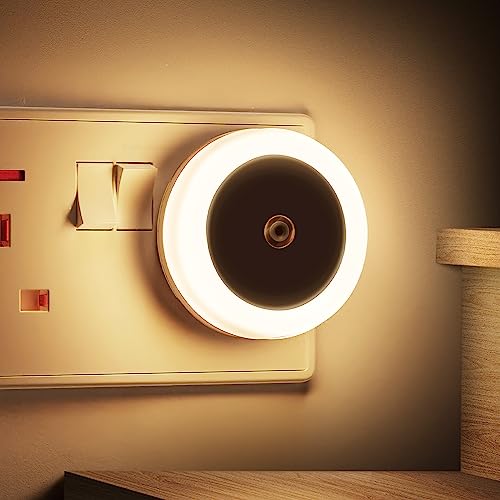 Briignite Night Light Plug in Wall 2 Pack, Plug in Night Light with Light Sensors, LED Nightlight Warm White 3000K for Kids Room, Bathroom, Stair, Hallway, Kitchen, Bedroom
