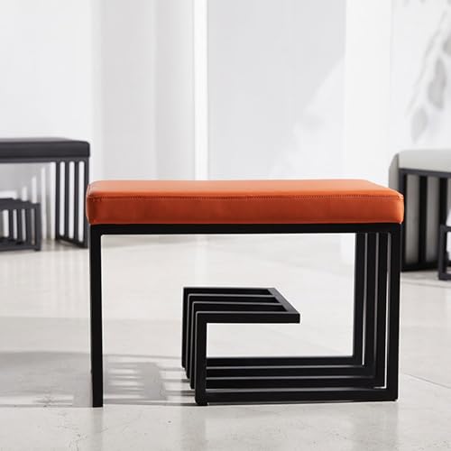 Banc long en cuir et métal pour une étagère de porte élégante