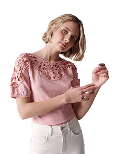 Salsa Camiseta con Encaje