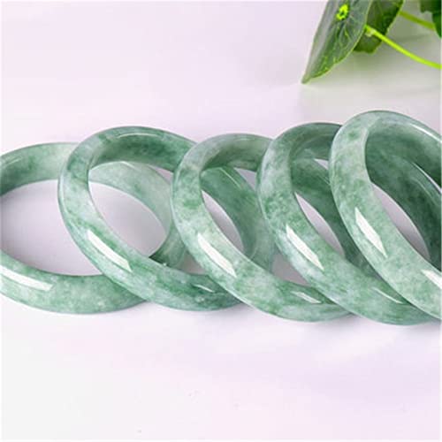 Bracelet en jade turquoise clair pour sublimer vos tenues estivales