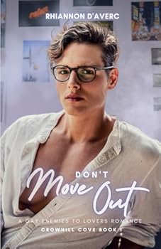 Paperback Don't Move Out (Crowhill Cove) Book