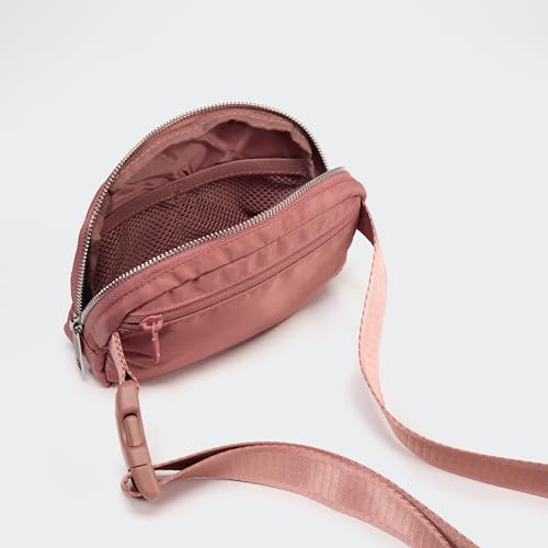 Image of Pander Everywhere Belt Bag for Women, Fashion Waist Packs, Crossbody Bags with Adjustable Strap (Mauve).