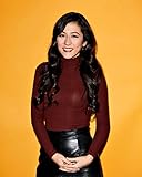 fotos4you Mina Kimes 8 x 10 / 8x10 Glossy Photo Picture Image