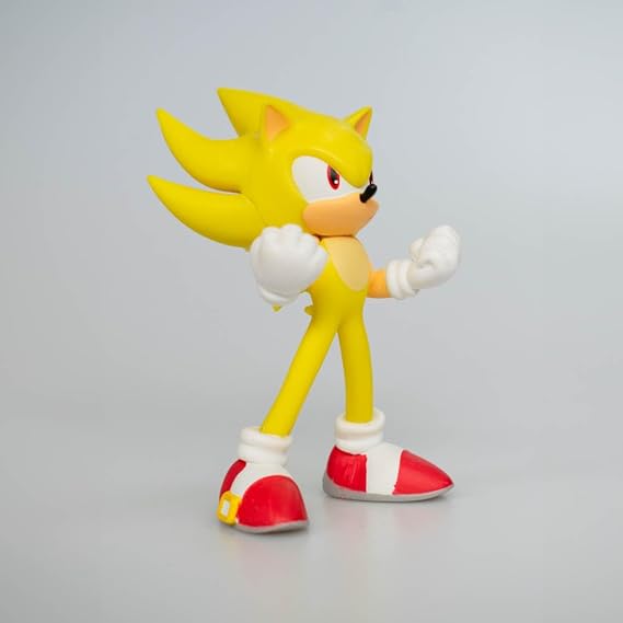 Comansi, Super Sonic the Hedgehog Figures, Plastic Hand-Painted Toys, Non-Articulated Display, Perfect for Kids and Cake Topper Party Decorations, Sonic Birthday Gift, 9 Cm