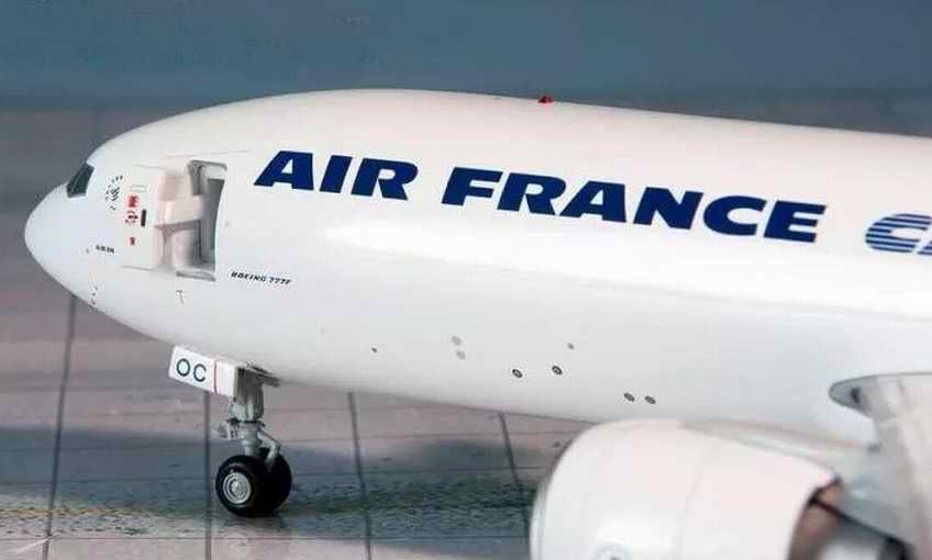 Test du Gemini Boeing 777-200F Air France Cargo 1 : 200 Test du Gemini Boeing 777-200F Air France Cargo 1 : 200