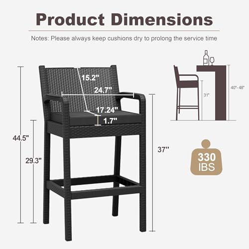 Tabourets de bar de jardin en rotin noir pour oublier les meubles décolorés