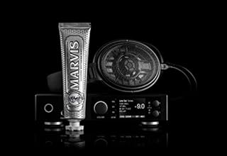 Marvis Dentifricio per Fumatori con Menta Sbiancante, 85 ml