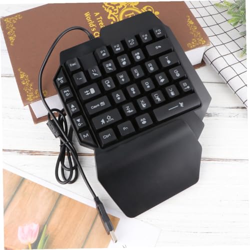 Clavier gamer main pour jeux à domicile configuration épurée - 5