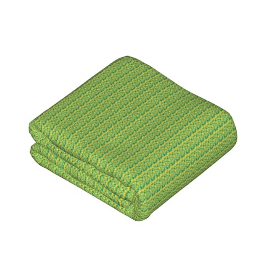 Manta de piñas para tardes de sofá y noches de camping 4