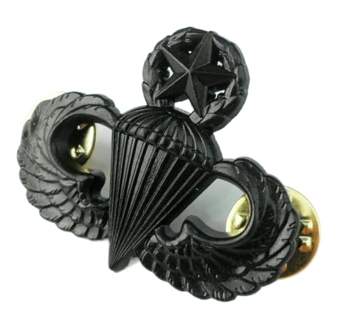 Reproduction U.S. FORCE MASTER PARACHUTIST BADGE PIN BLACK
