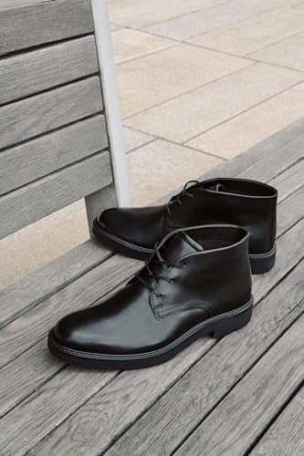 Image of ECCO London Plain Toe Chukka Boots | Dress Boots