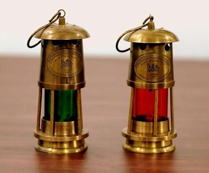 Vintage Brass Flame Safety Lamps – Navy Style London 1920 Replica – Antique Nautical Oil Lantern Miniature Set – Handmade Collectible Ship Lanterns – Maritime Home Decor – Red & Green Glass