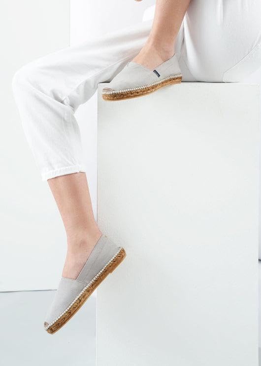 VISCATA Barceloneta Espadrille Canvas Women's Flat Slip On Shoes Handmade in Spain Fashionable Organic Cotton Canvas Lightweight Material with 100% Natural Jute Midsole for All Casual Occasions