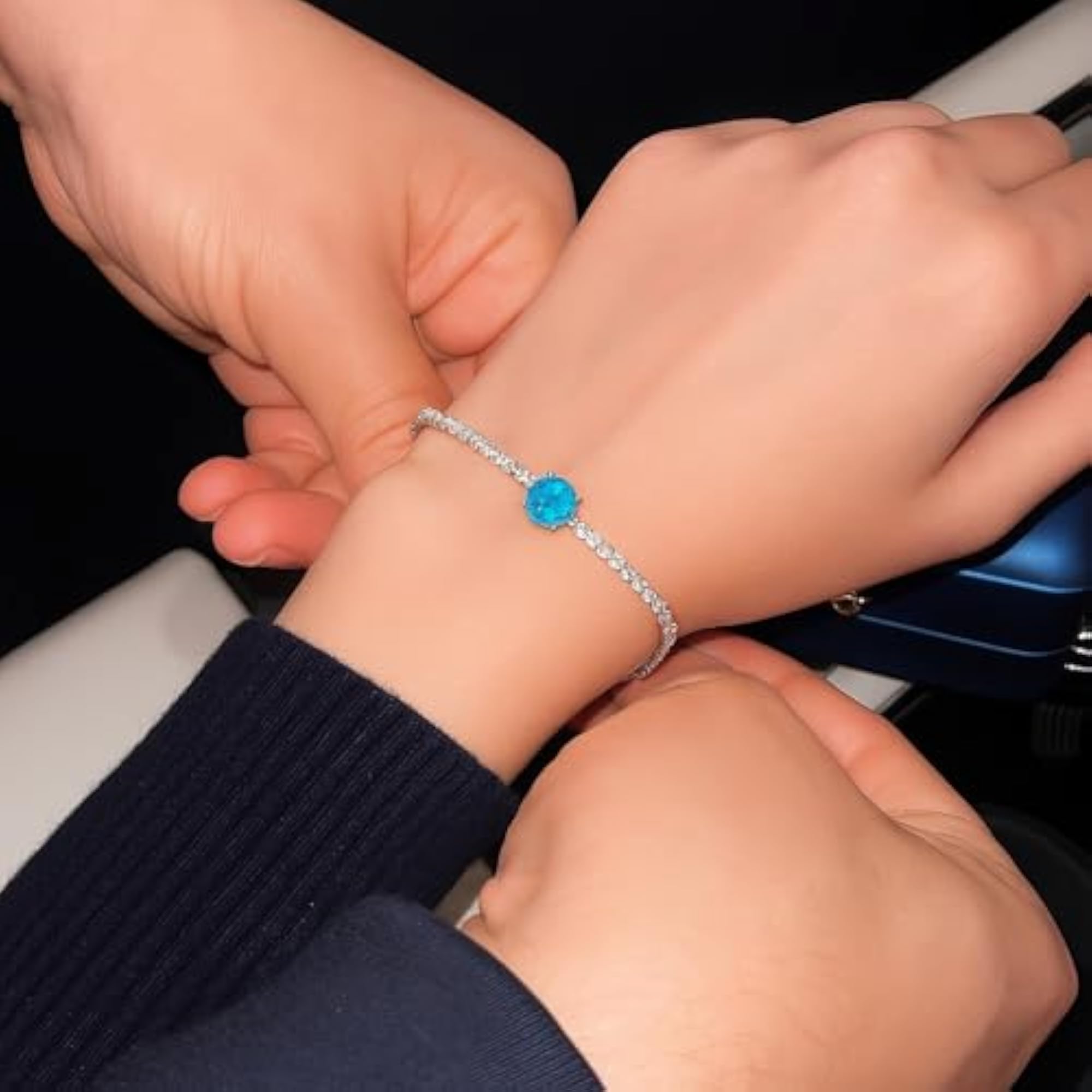 Women's 925 Hallmark Silver Blue Brilliant Cut Bracelet
