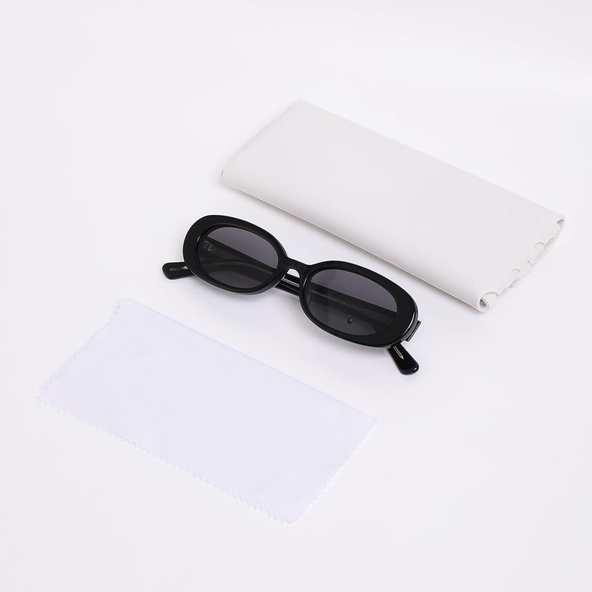 Liora Olivia - Gafas de sol ovaladas, montura delgada de acetato, tonos minimalistas retro de los años 90 para mujer, protección UV400 y funda premium