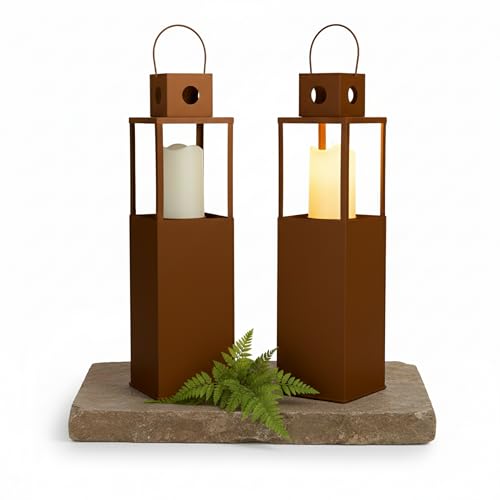 LED Laterne Outdoor 52 cm Metalllaterne in Rost-Optik inkl. Kerze Gartenlaterne für Draußen mit Timer Gartendeko für Draußen wetterfest für Terrasse Balkon & Eingangsbereich Windlicht Outdoor