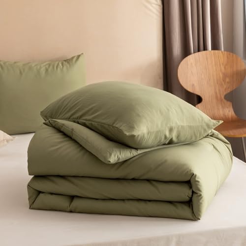 Image of ROSGONIA Oversized King Comforter 120x120, 3pcs Super King Comforter (1 Olive Green Comforter & 2 Pillowcases) Lightweight Warm Bedding Set Quilt