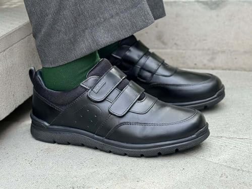 Zapatos Niño, Imagen adicional