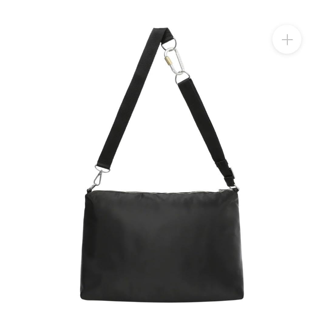 ジョングク【GOLDEN】 ショルダーバッグ Amazon.co.jp: JUNGKOOK GOLDEN SHOULDER BAG グク ショルダー