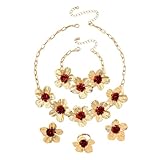 Design Floral Romantique: Ensemble de bijoux doré orné de fleurs en relief et d’un cœur rouge un symbole d’amour, de féminité et d’élégance vintage.