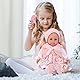 deAO Babypuppen-Spielset, Kleid Spiel Set für 36cm Puppe mit 3 Outfits und Puppenzubehör zum Kämmen und Frisieren, Puppe mit Langen Rosa Haaren Tolles Rollenspiel-Spielzeug für Kinder