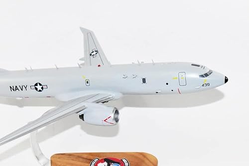 Miniatura 5 de VP-16 War Eagles P-8a (439) Modelo