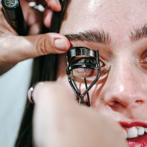 Pilar Bllac - Essential Lash Curler, A Professional Quality Eyelash Curler Designed To Catch Each Individual Eyelash And Achieve The Perfect Eye-Opening Look #TOP4