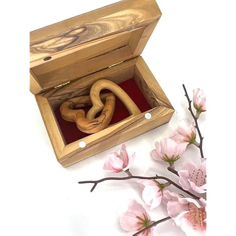 Holy Land Craft Interlocking Wood Hearts, Olive Wood Heart, Interlinked Hearts Connected Together, Wedding & 5th Anniversary Gift for Wife, Valentine's Day Box for Him, Interlocking Hearts Wood Cover