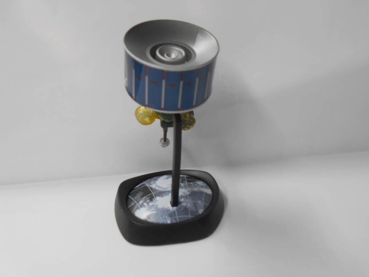 Amazon | YUJIN ガシャポン 原色大宇宙図鑑 気象衛星 「ひまわり2号