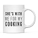 Produktbild NA Lustiges keramisches Kaffee-Tee-Becher-Gag-Geschenk, sie ist mit Mir für Mein Kochen, 1-Pack, Geburtstags Ideen