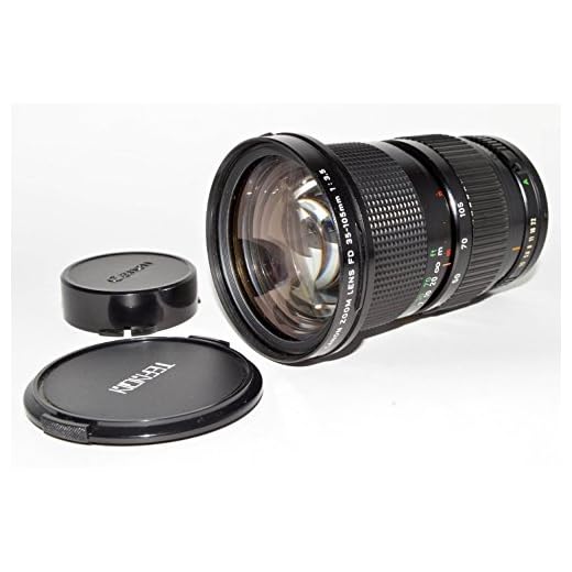 Canon FD 35-105 mm F3.5 MF Macro Zoom Lens
