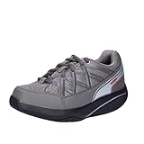 Dieser Turnschuh wurde entwickelt, um die Muskelregeneration, Haltungen und Markierungen zu verbessern.