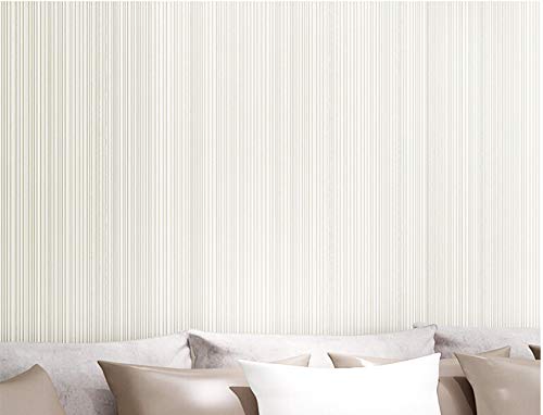 Papier peint intissé à rayures verticales pour habiller les murs du salon