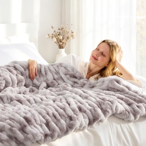 VFROO 700GSM Faux Fur Throw Blanket, Ruched Soft Fuzzy Blankets,Warm Cozy - image 2