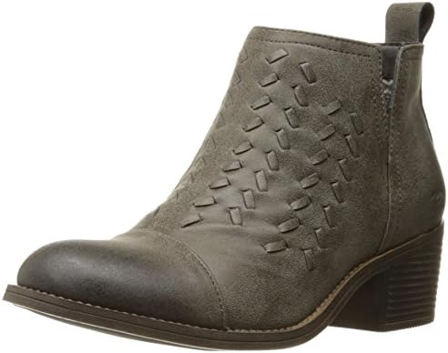 loose fitting ankle boots