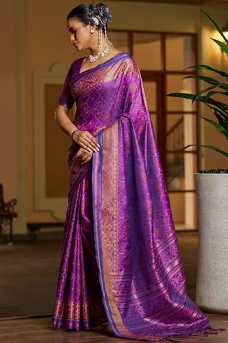 Image of SGF11 Women's Kanjivaram Patola Silk Saree Silk Saree Pure Golden Zari With Blouse Piece