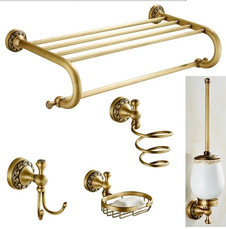 Accessoires de salle de bain en laiton bronze Gowe couleur prune chic