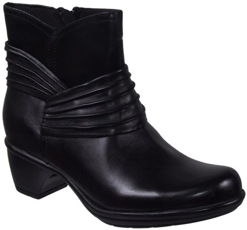 Clarks Women's Wish Mood Boot