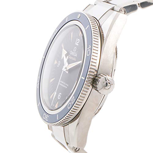 Omega Seamaster 300 Master Co-Axial3