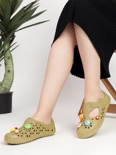 Image of CASSIEY Fashionable Comfortable Slipper Slip on Flat Sandals For Women