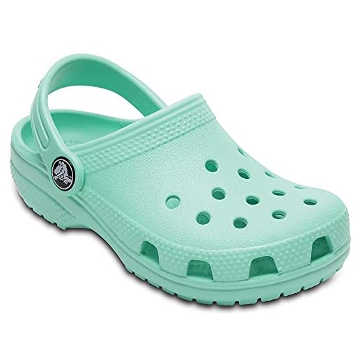 Crocs Classic Clogs, New Mint, 1 M US Little Kid