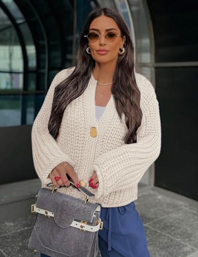 Wyeysyt Women's Cropped Cardigan Sweater Button Down Long Sleeve Chunky Knit Sweater Coat3