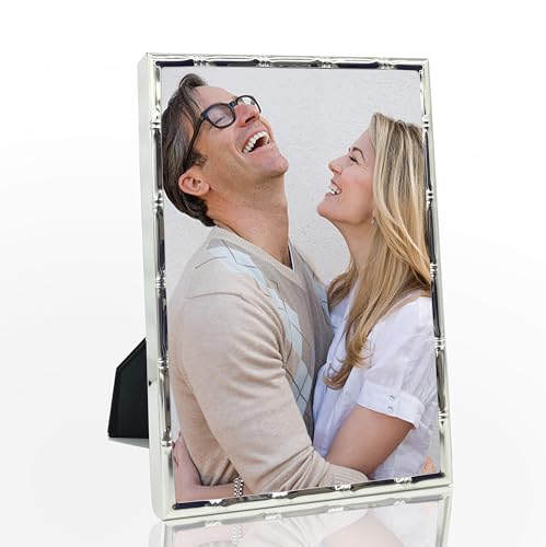 Cadres photo en métal fin DECANIT pour valoriser et encadrer vos souvenirs