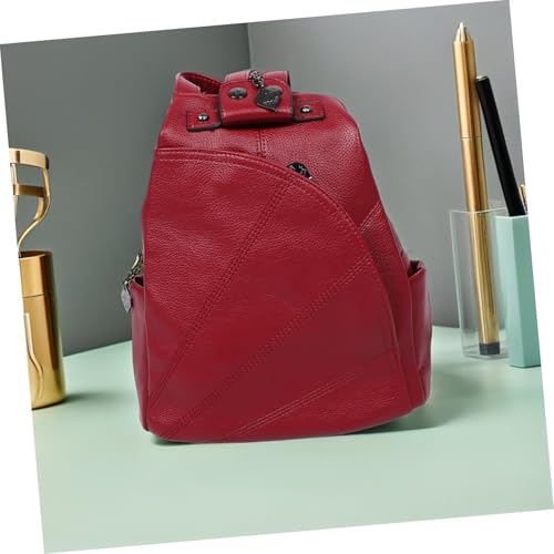 Sac à dos en cuir rouge de voyage chic et finitions ajustables