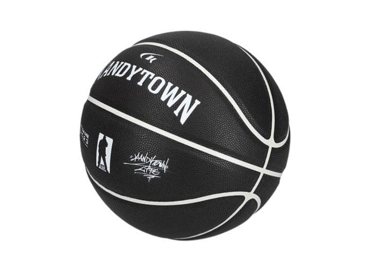 Amazon.co.jp: KANDYTOWN バスケットボール : ホビー 