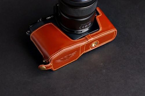 Étui cuir Olympus OM-D E-M5 pour protéger le boîtier des rayures - 4