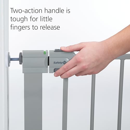 Snapklik.com : Safety 1st Walk Through Baby Gate