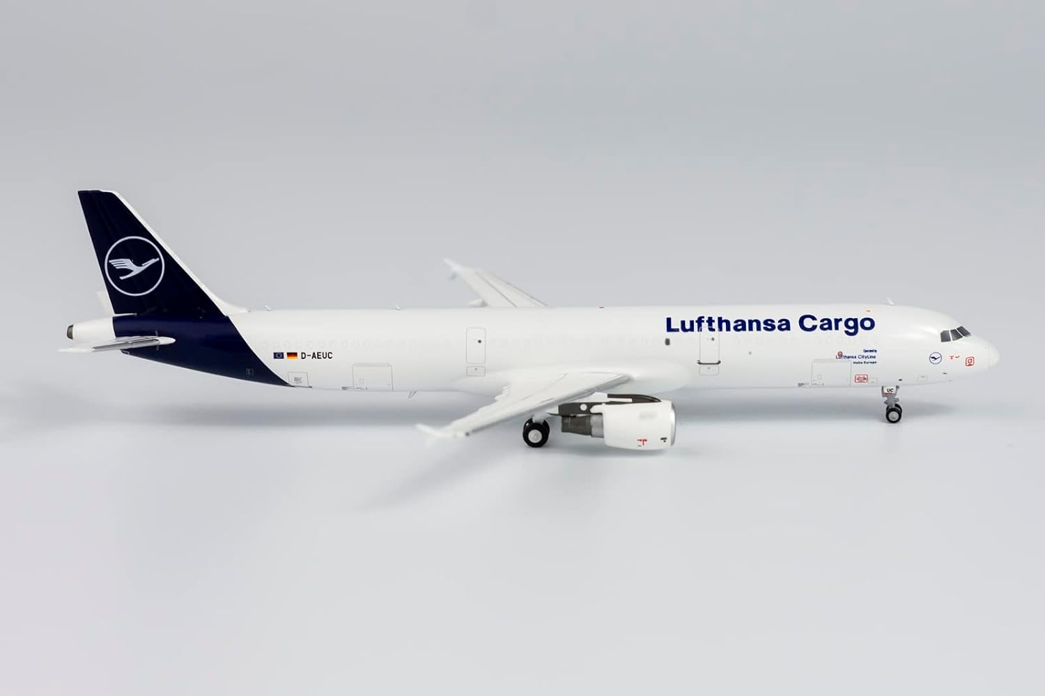 for NG Model for Lufthansa Cargo for Airbus A321-200P2F D-AEUC 1/400 DIECAST Aircraft Pre-Built Model