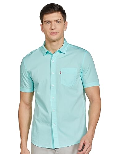 Image of Levi's Men's Solid Slim Fit Shirt