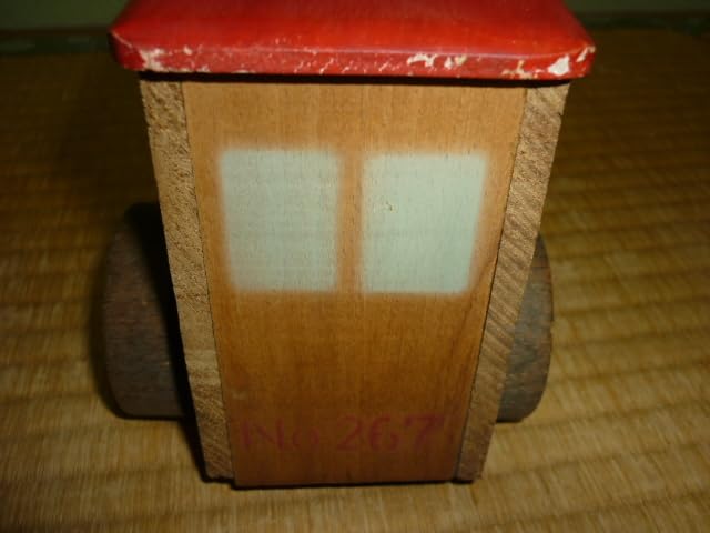 Amazon.co.jp: □ 1920年頃(大正時代)江戸東京の木地玩具 乗り物「木馬